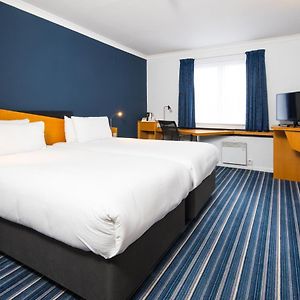 Standard Twin Room Hot